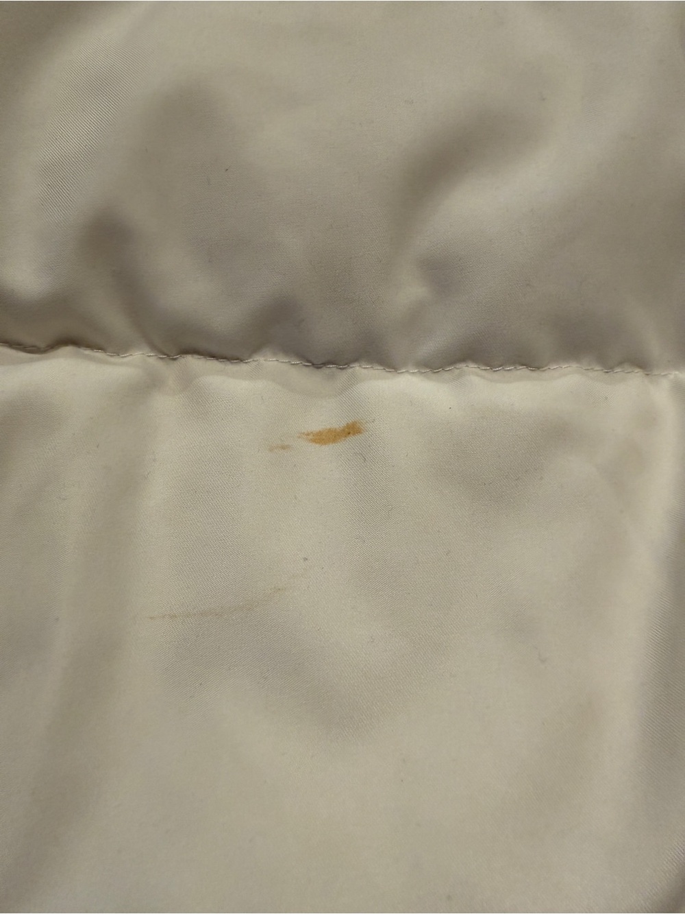 The North Face Off-White Puffer Jacket with Faux Fur Trim - Picture 4 of 4
